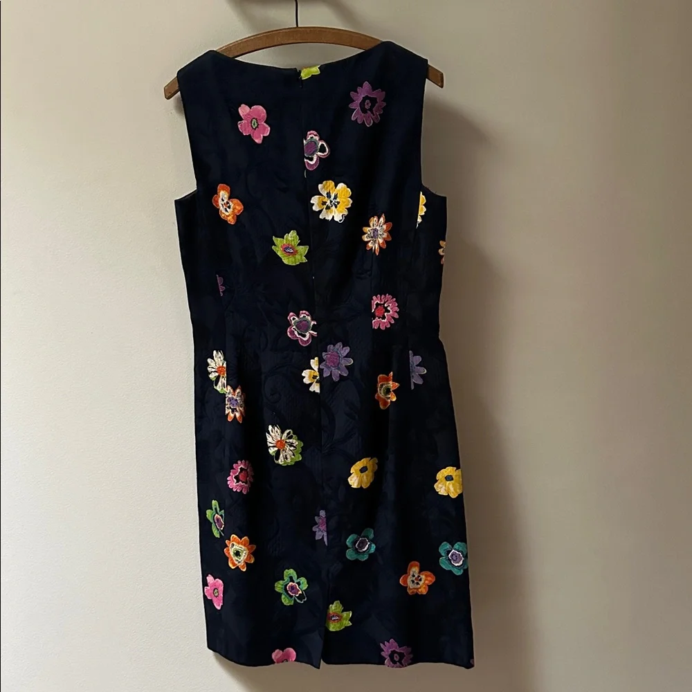 Carlisle Floral Sheath Dress - Picture 2 of 8